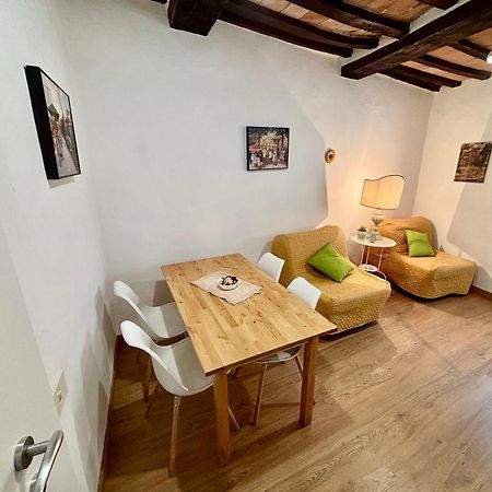 Red House Apartment กุบบีโอ ภายนอก รูปภาพ