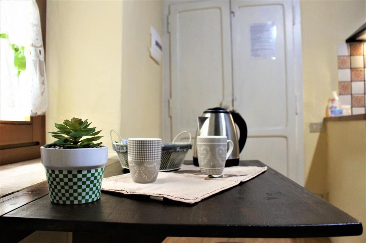 Red House Apartment กุบบีโอ ภายนอก รูปภาพ