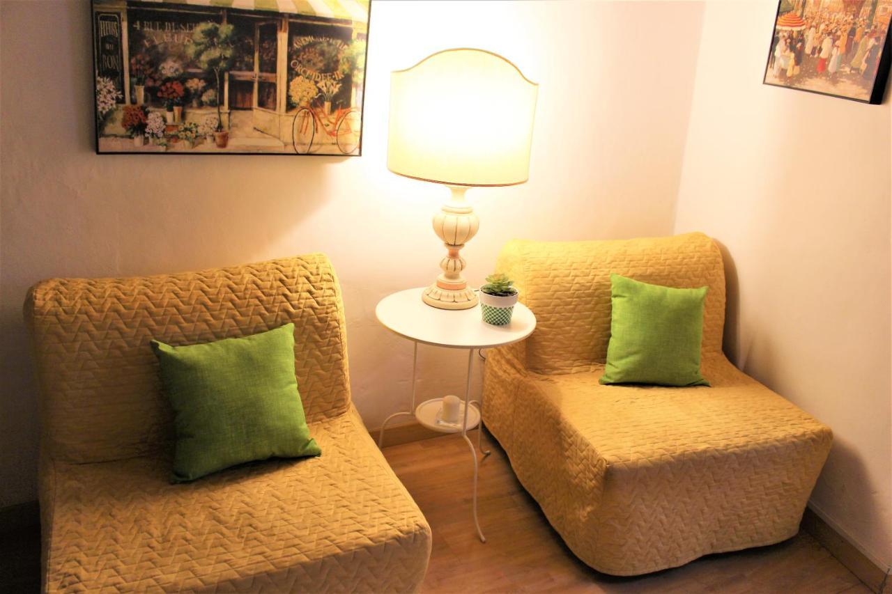 Red House Apartment กุบบีโอ ภายนอก รูปภาพ