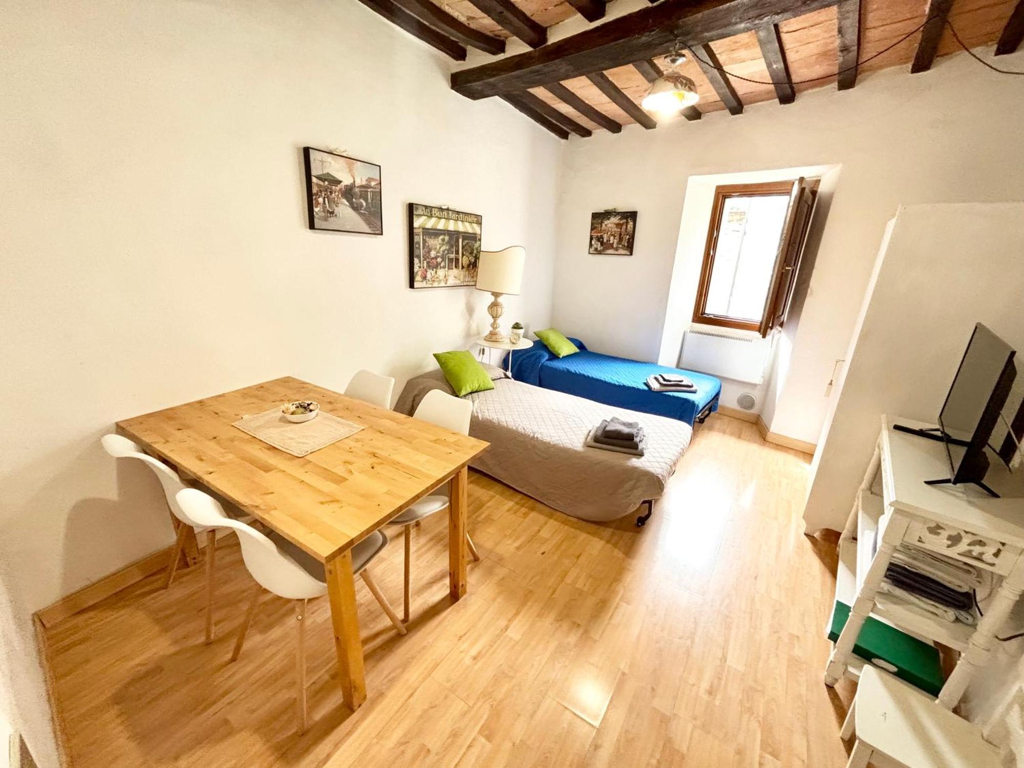 Red House Apartment กุบบีโอ ภายนอก รูปภาพ