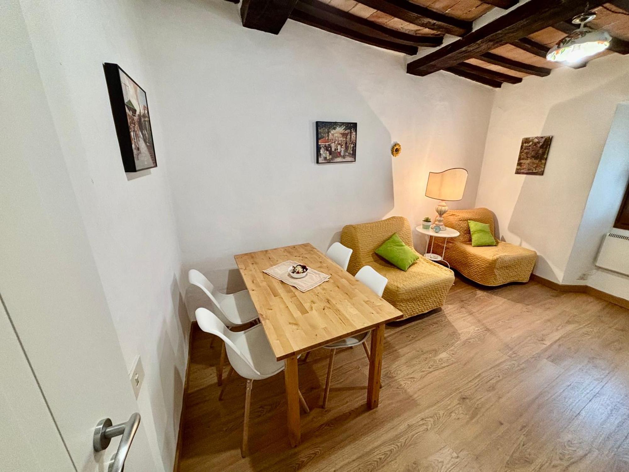 Red House Apartment กุบบีโอ ภายนอก รูปภาพ