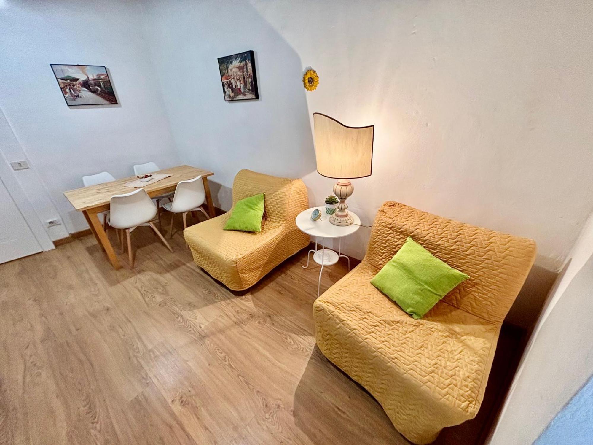 Red House Apartment กุบบีโอ ภายนอก รูปภาพ
