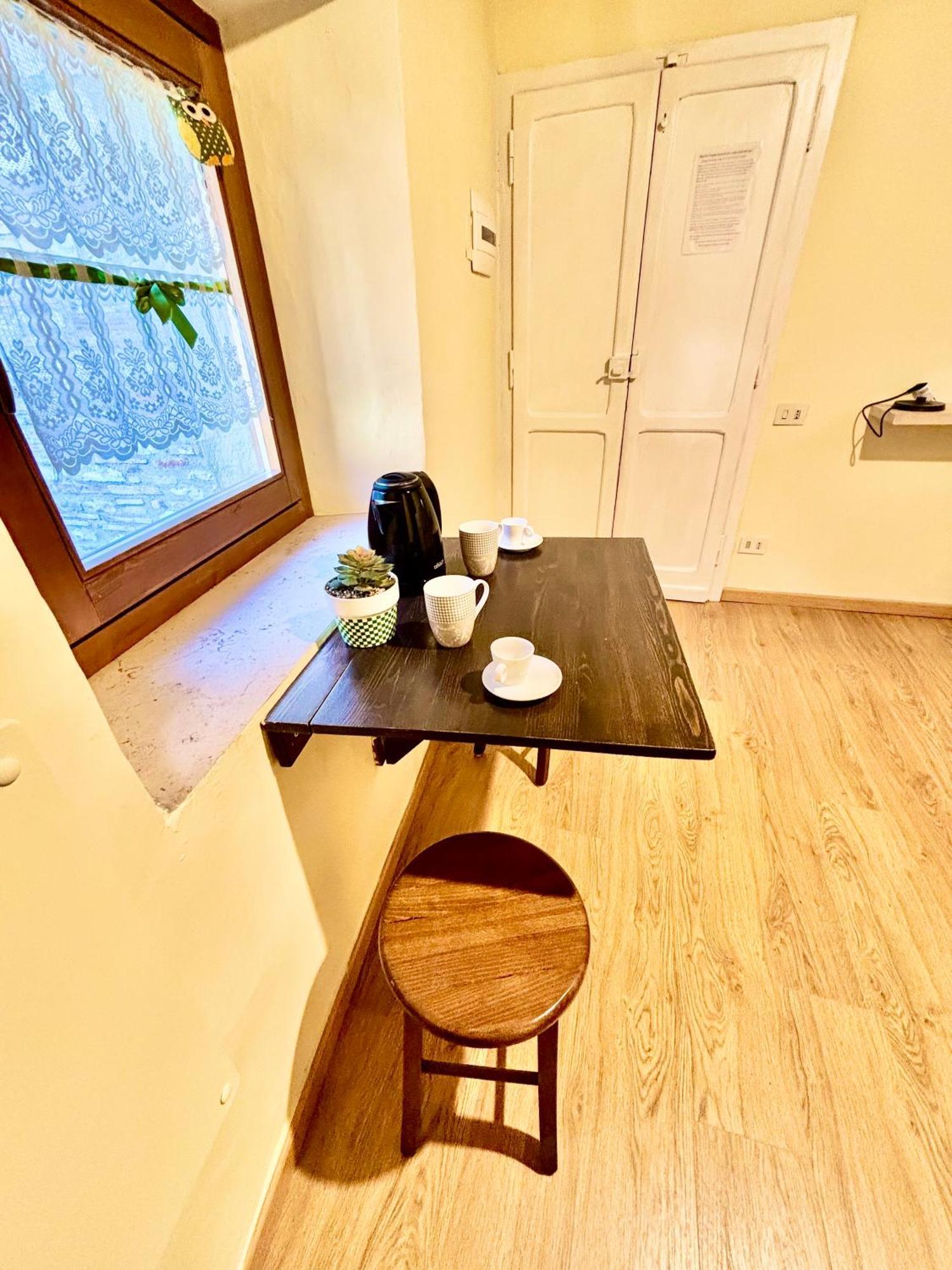 Red House Apartment กุบบีโอ ภายนอก รูปภาพ